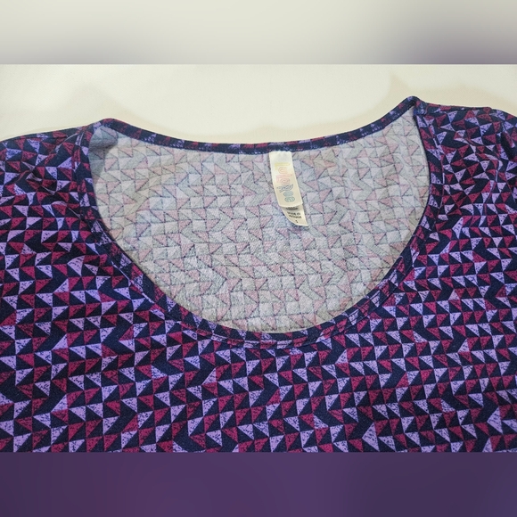 Lularoe Tunis Top Womens Size Small Purple Geometric Casual‎ Activewear Yoga Top - Picture 2 of 6